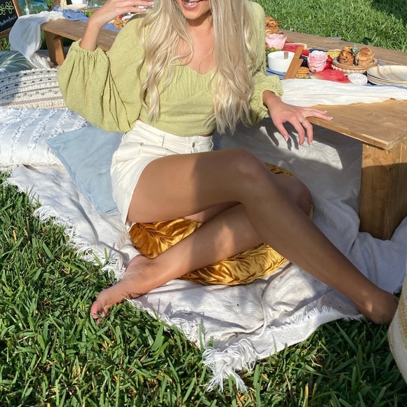 Green Peasant Crop Top - Picture 3 of 4